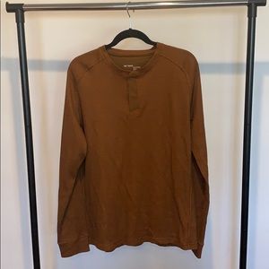 Arcteryx men’s button Henley